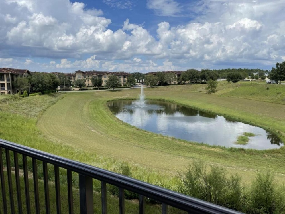 Regal Palms Resort & Spa